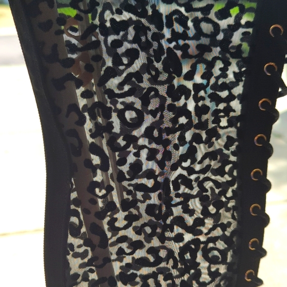 SHOE DAZZLE KNEE HIGH HEEL BOOTS - Picture 4 of 7